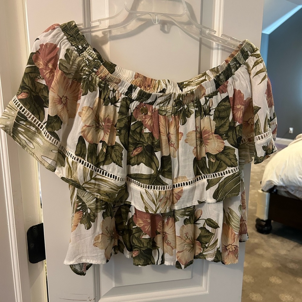 Rip Curl Floral Off-Shoulder Blouse - Green and Cream